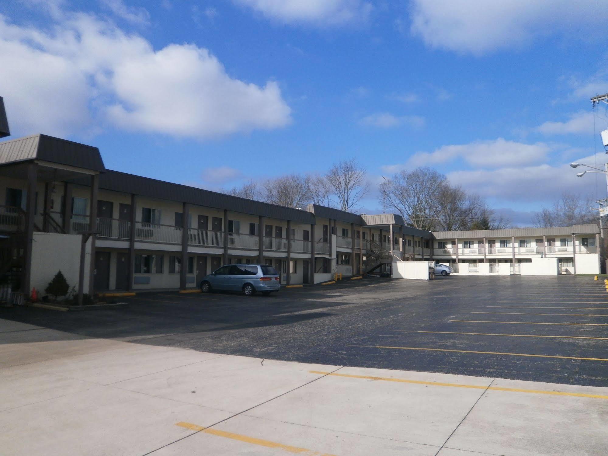 Richmond Inn And Suites Exteriör bild